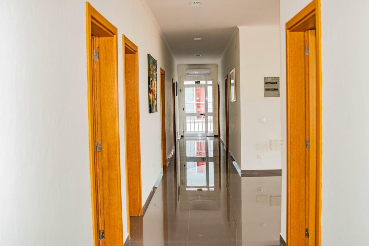 Hotel Vitoria Сан-Томе Экстерьер фото