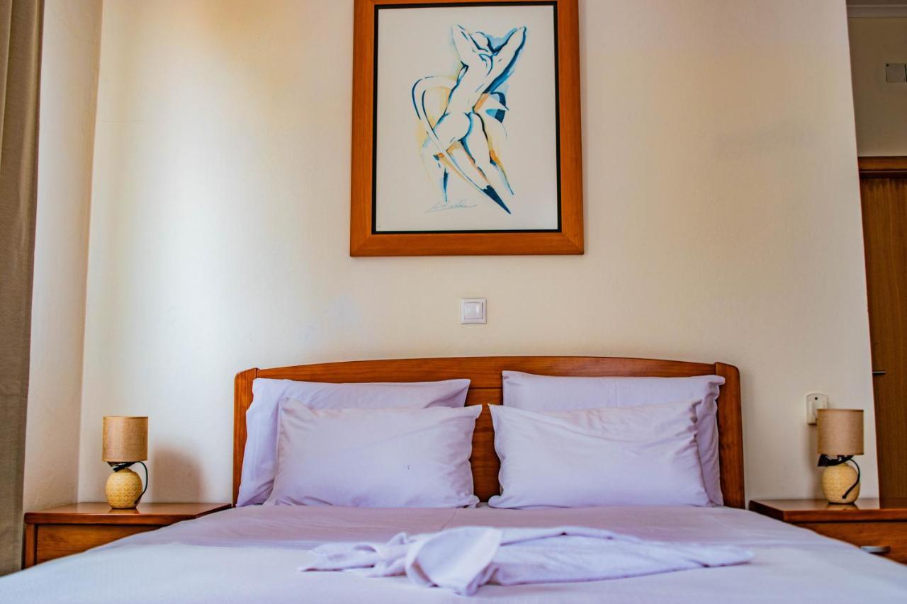 Hotel Vitoria Сан-Томе Экстерьер фото